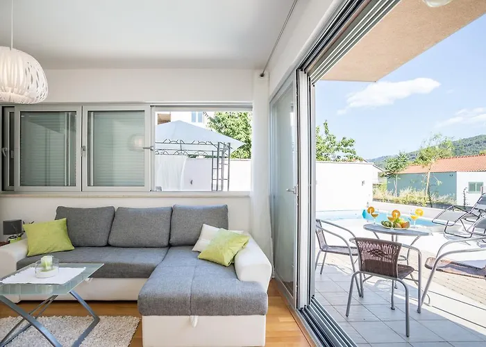 Falcon Apartamento Stari Grad (Hvar)