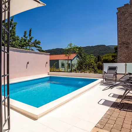 Apartment Falcon * Stari Grad (Hvar)