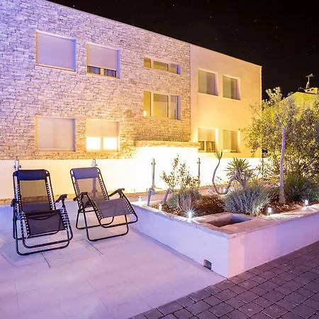 Daire Falcon Stari Grad (Hvar)