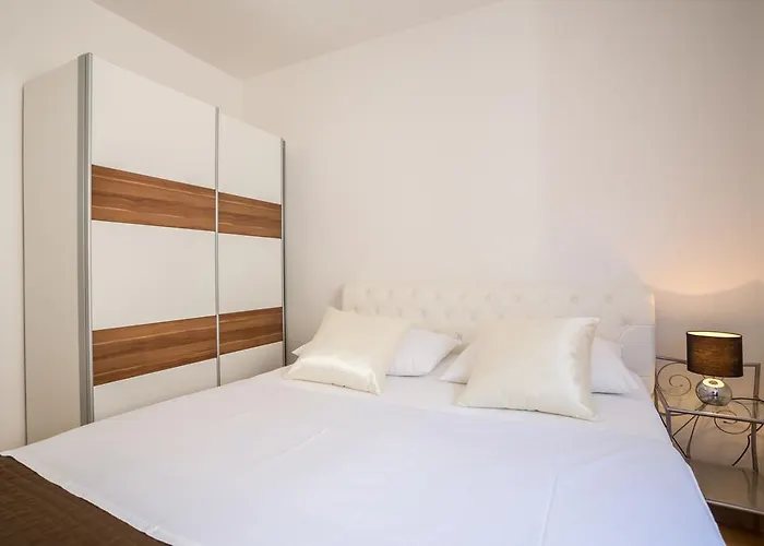 Apartment Falcon Apartman