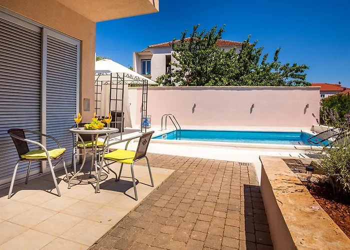 Apartment Falcon Stari Grad (Hvar)