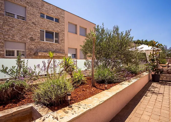Apartment Falcon Apartman Stari Grad (Hvar)